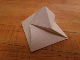 Triskaidodecahedron (twisted pyramid)